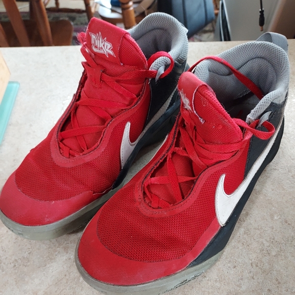 Nike Other - Nike Red and Black Men's Sneakers Size 6